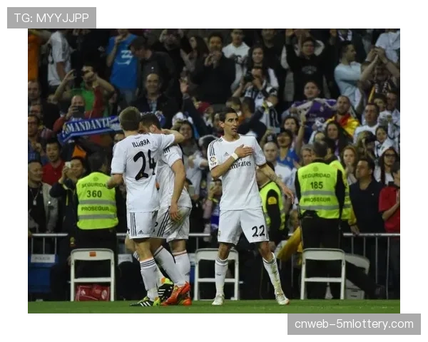 巴塞罗那把握皇家马德里战平机会，主场大胜同城对手扩大领先优势